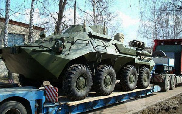 Перевозка бронетранспортеров.